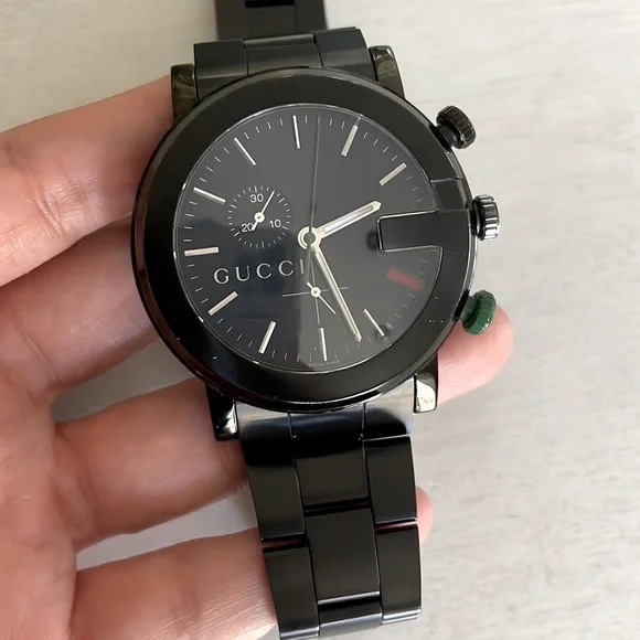 GUCCI 101M chrono 完動品 Gucci 101M Black chronograph | Vintage And Prestige